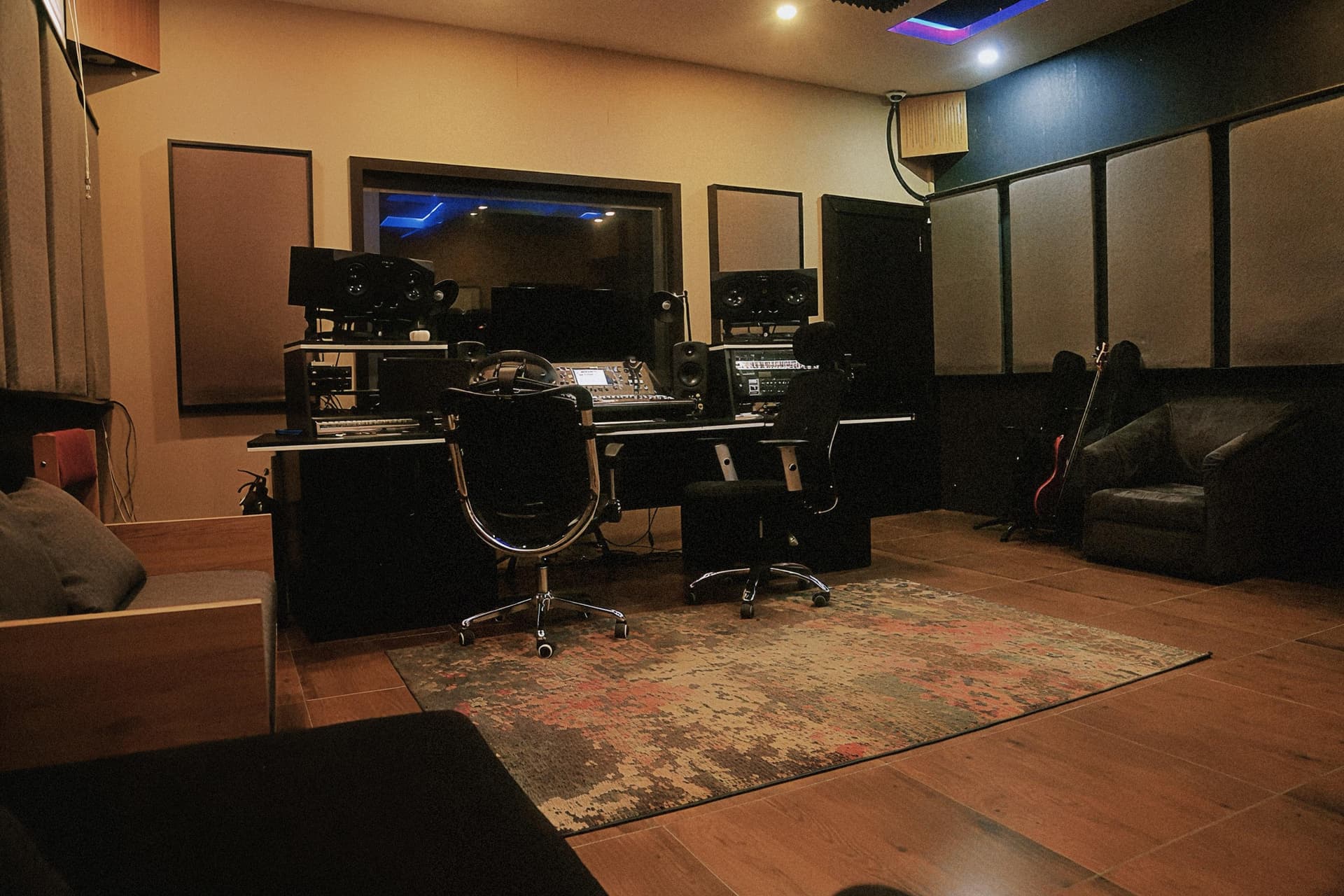 Live Space